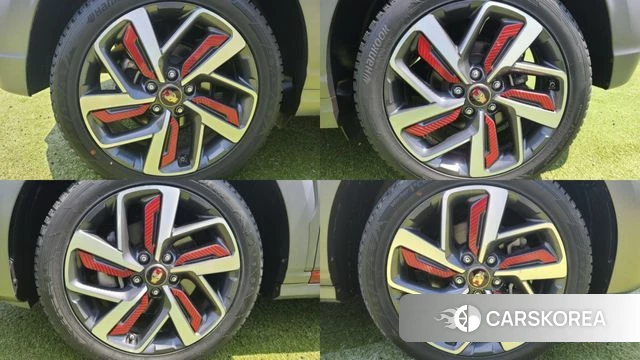 Hyundai Kona 2019 Серый из Кореи, фото 2