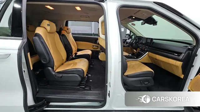 Kia Carnival 4th generation 2020 Белый из Кореи, фото 2