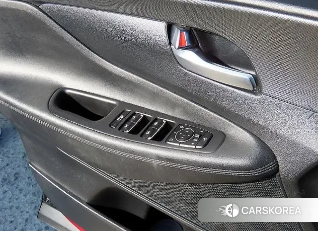 Hyundai The New Santa Fe 2021 Черный из Кореи, фото 2