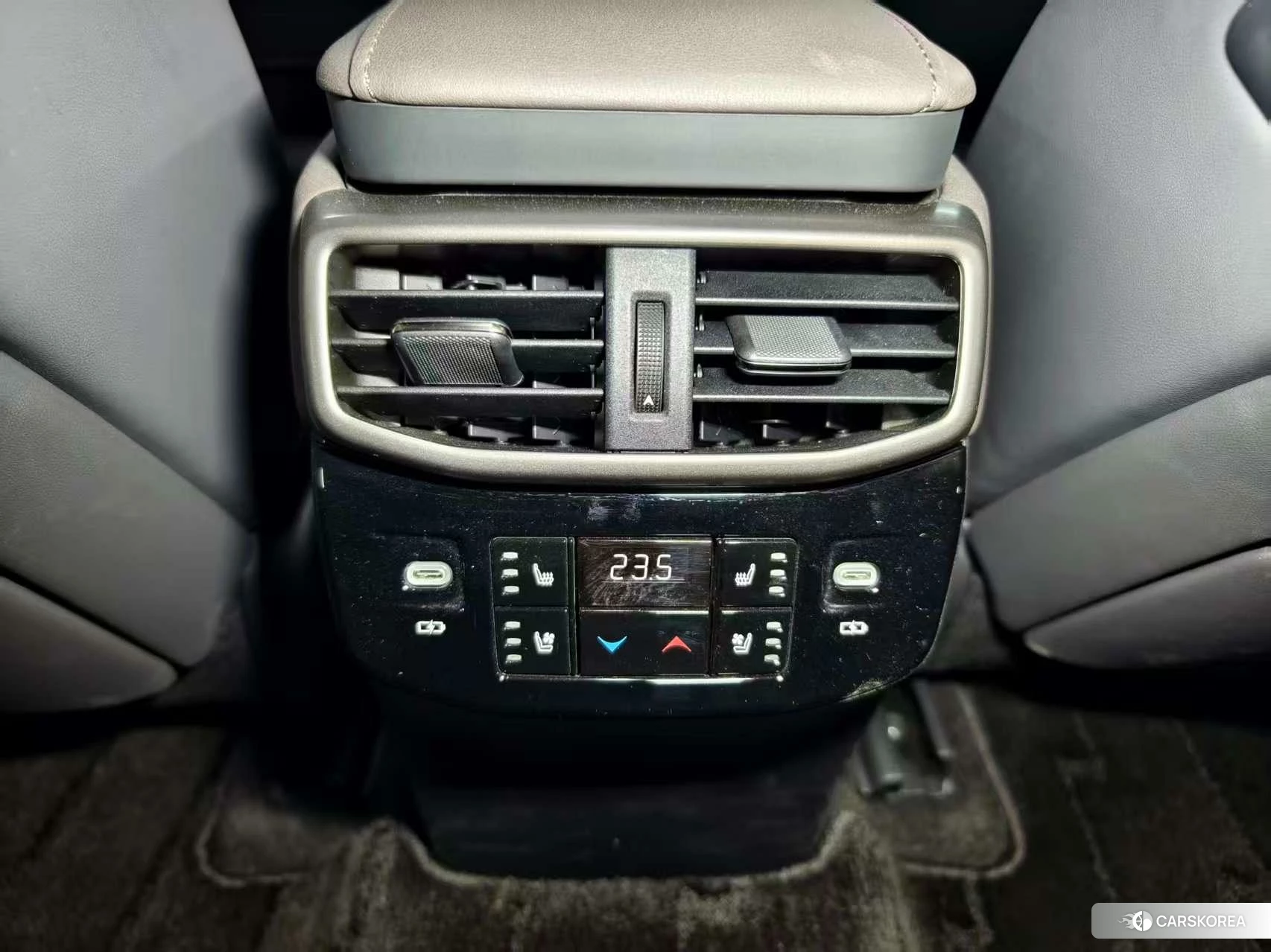 Lexus RX PHEV 2023 Черный из Китая, фото 2