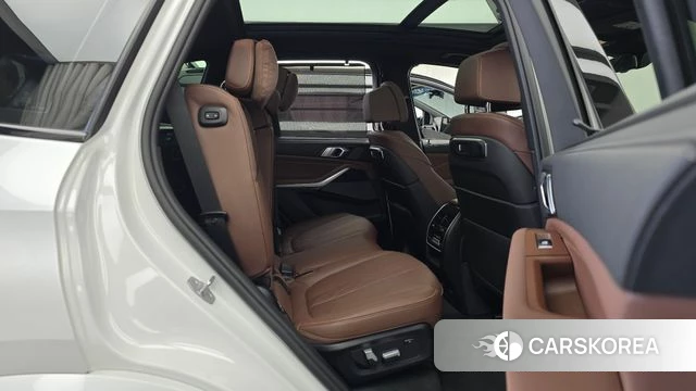 BMW X5 (G05) 2024 Белый из Кореи, фото 2