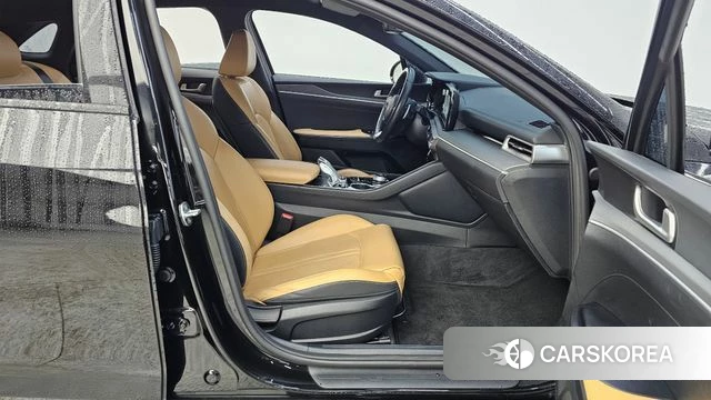 Kia K5 3rd generation 2023 Черный из Кореи, фото 2