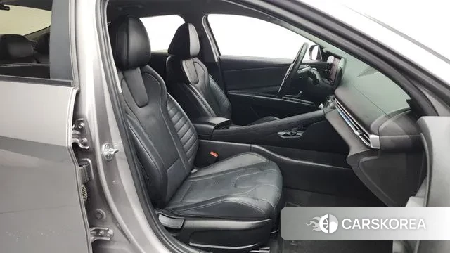 Hyundai Avante (CN7) 2020 Серебряный из Кореи, фото 2