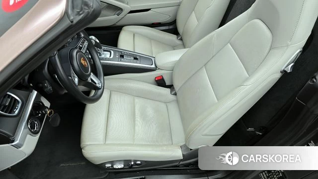 Porsche 718 Boxster 2018 Золотой из Кореи, фото 2
