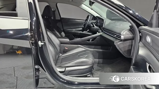 Hyundai Avante (CN7) 2021 Черный из Кореи, фото 2