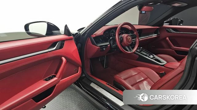 Porsche 911(992) 2020 Черный из Кореи, фото 2