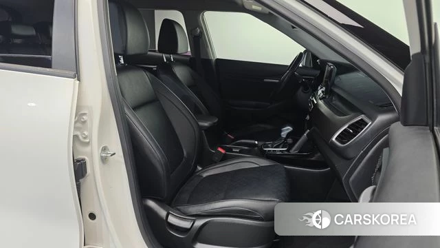 Kia Seltos 2019 Белый из Кореи, фото 2