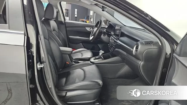 Kia Come New K3 id 3656291 из Кореи 2