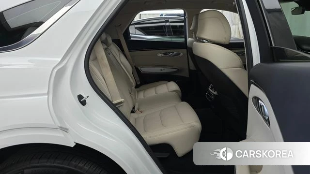 Genesis GV70 2021 Белый из Кореи, фото 2