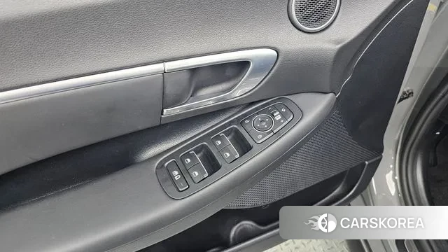 Hyundai Sonata (DN8) 2019 Серебристо-серый из Кореи, фото 2