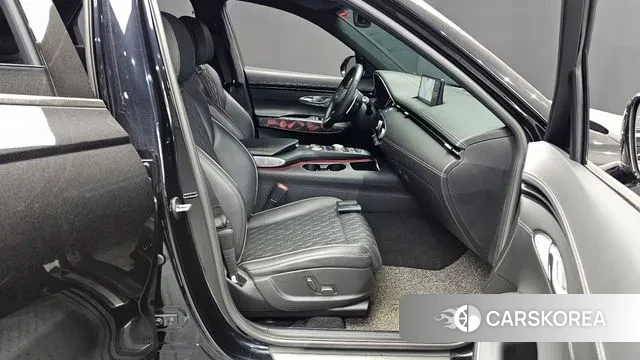 Genesis GV70 2021 Черный из Кореи, фото 2