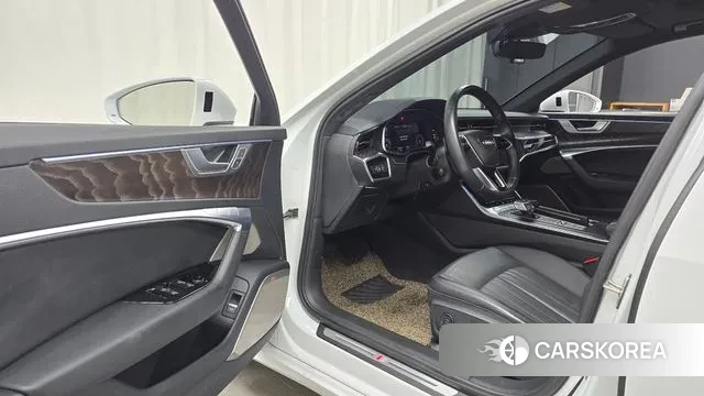 Audi A6 (C8) id 3484542 из Кореи 2