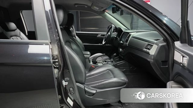 Ssangyong Rexton Sports 2018 Черный из Кореи, фото 2