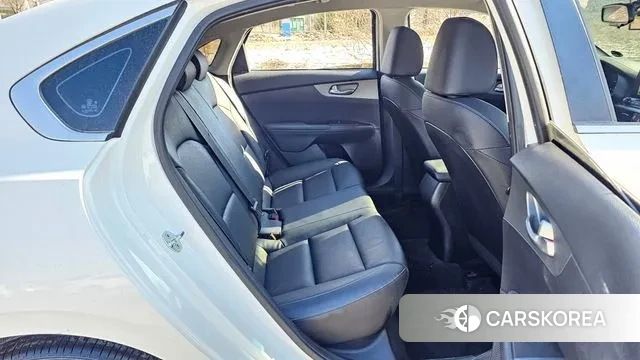 Kia Come New K3 2021 Белый из Кореи, фото 2