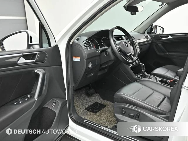 Volkswagen Tiguan second Generation 2018 Белый из Кореи, фото 2
