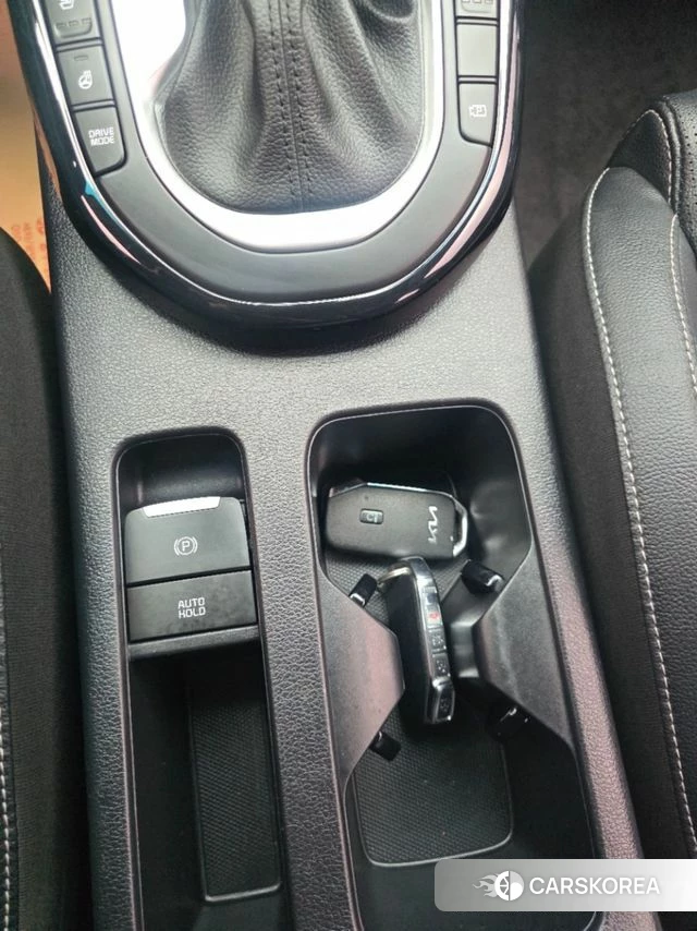 Kia The New K3 2nd generation 2023 Белый из Кореи, фото 2