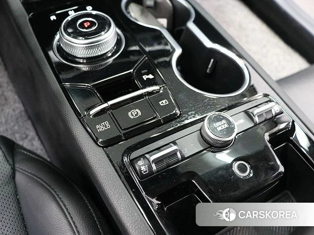 Kia The New K5 3rd generation 2024 Белый из Кореи, фото 2