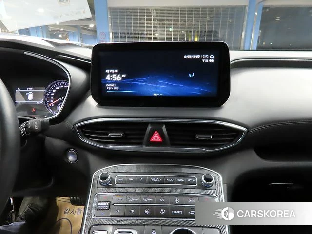 Hyundai The New Santa Fe 2022 Белый из Кореи, фото 2