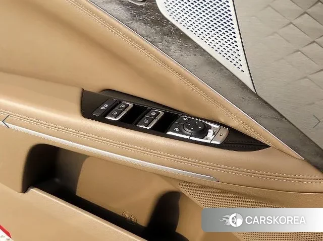 Kia K8 Hybrid 2022 Черный из Кореи, фото 2