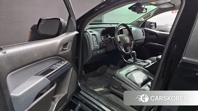 Chevrolet (GM Daewoo) Real New Colorado 2021 Черный из Кореи, фото 2