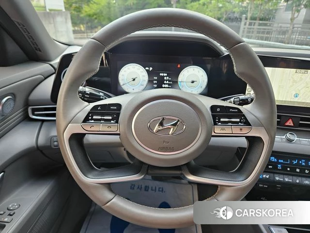 Hyundai Avante (CN7) 2023 Белый из Кореи, фото 2