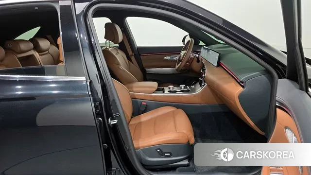 Genesis GV70 2025 Черный из Кореи, фото 2