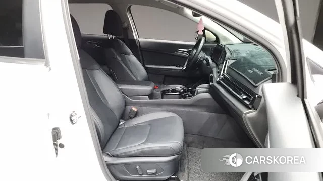 Kia Sportage 5th Generation 2024 Белый из Кореи, фото 2