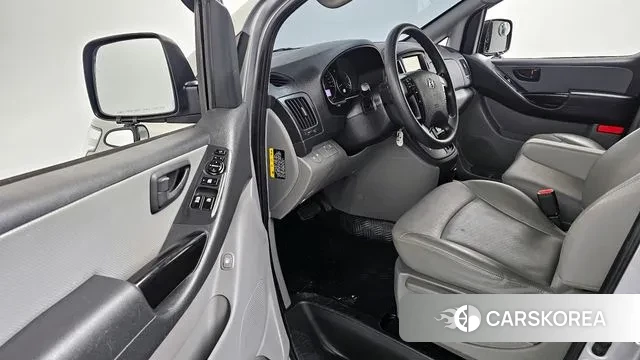 Hyundai The New Grand Starex 2020 Серебряный из Кореи, фото 2