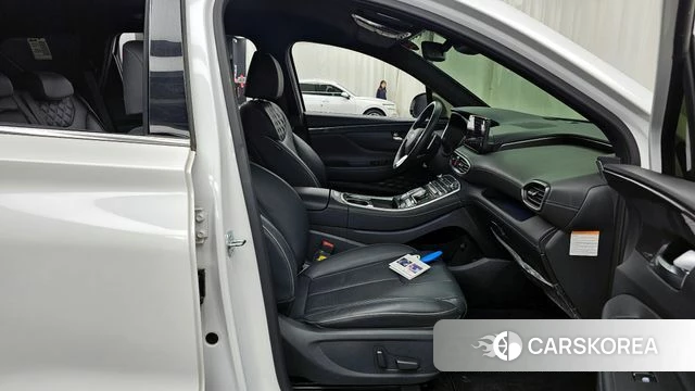 Hyundai The New Santa Fe 2023 Белый из Кореи, фото 2