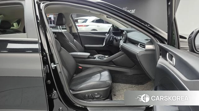 Kia K5 3rd generation 2022 Черный из Кореи, фото 2