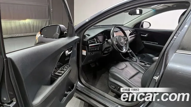 Kia The New Niro 2021 Серый из Кореи, фото 2