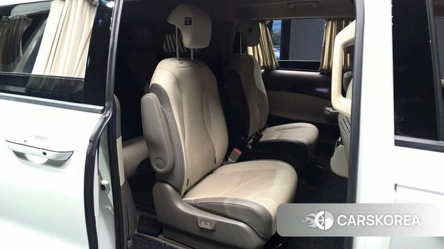 Kia Carnival 4th generation 2022 Белый из Кореи, фото 2