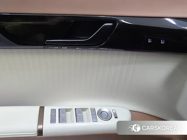 Hyundai Grandeur (GN7) 2024 Жемчужный цвет из Кореи, фото 2