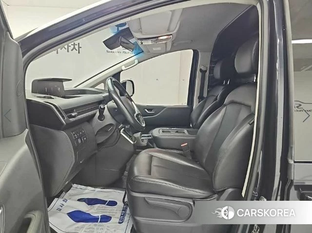 Hyundai Staria 2021 Черный из Кореи, фото 2