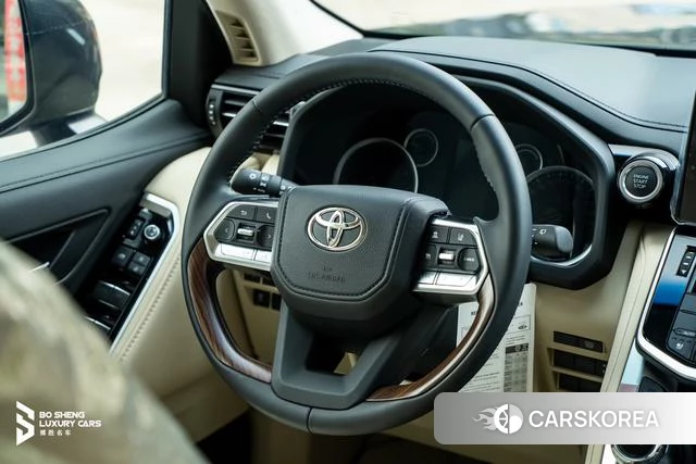 Toyota Land Cruiser 70 Series 2022 Темно-серый из Китая, фото 2