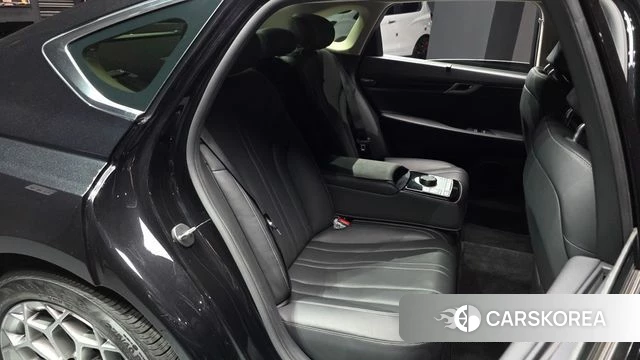 Genesis G80 (RG3) 2023 Черный из Кореи, фото 2