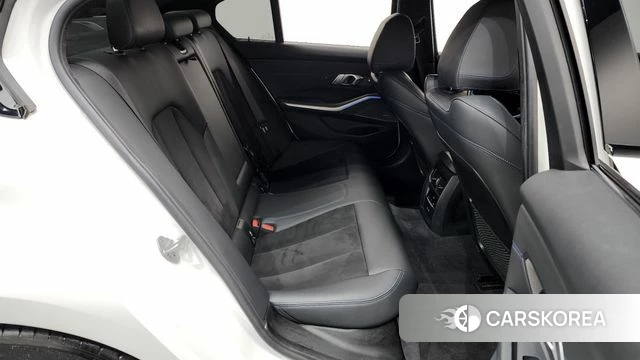 BMW 3 Series (G20) 2021 Белый из Кореи, фото 2