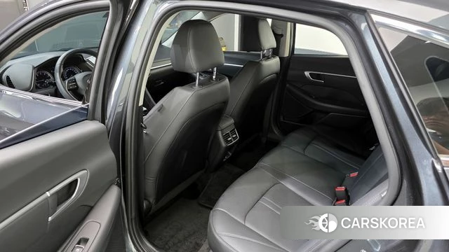 Hyundai Sonata (DN8) 2022 Серый из Кореи, фото 2