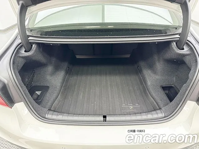 BMW 5 Series (G30) id 2784307 из Кореи 2