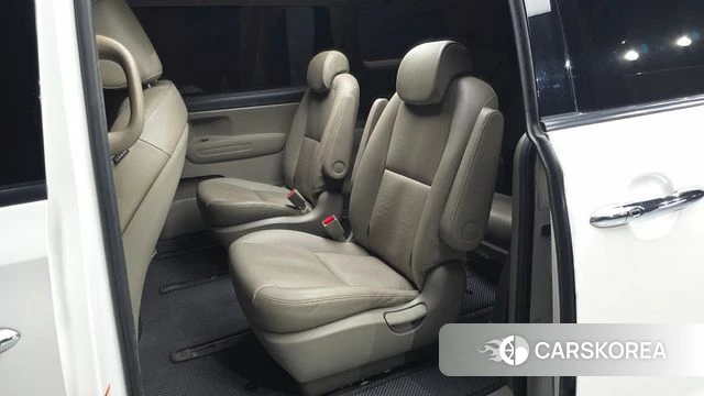 Kia The New Carnival 2018 Белый из Кореи, фото 2