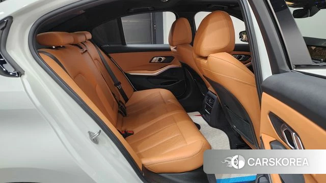 BMW 3 Series (G20) 2022 Белый из Кореи, фото 2