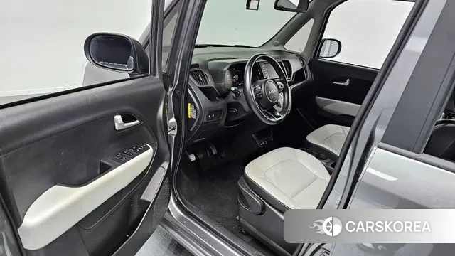 Kia The New Kia Ray 2023 Серый из Кореи, фото 2