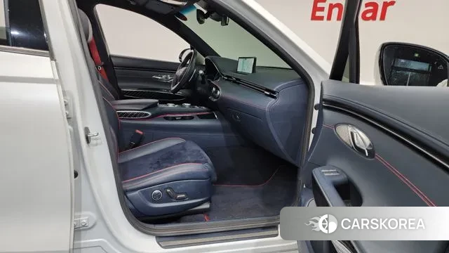 Genesis GV70 2021 Белый из Кореи, фото 2