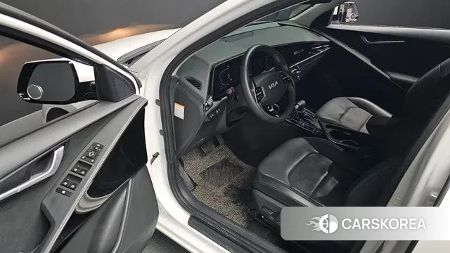 Kia Di Ol Nu Niro 2022 Белый из Кореи, фото 2