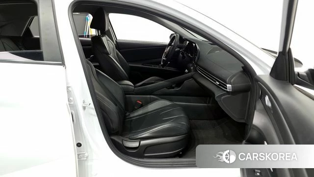 Hyundai Avante (CN7) 2021 Белый из Кореи, фото 2