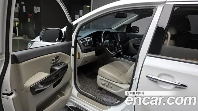 Kia The New Carnival id 2912591 из Кореи 2