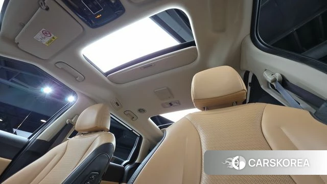 Kia Carnival 4th generation 2020 Белый из Кореи, фото 2