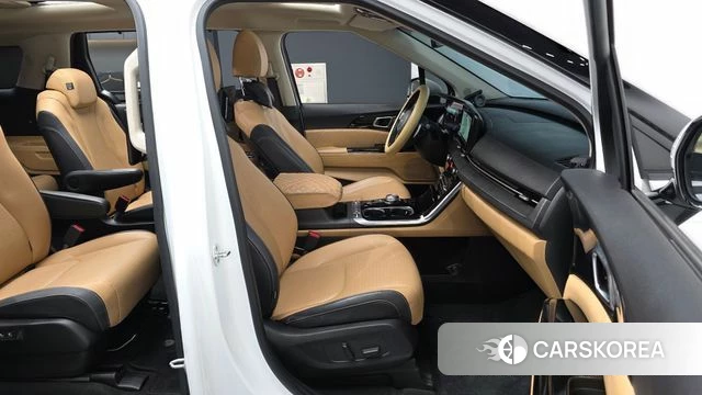 Kia Carnival 4th generation 2022 Белый из Кореи, фото 2