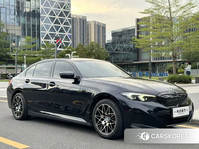 BMW i3 2023 Черный из Китая, фото 2