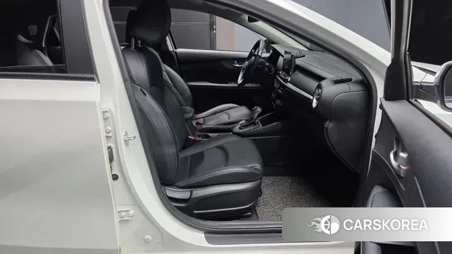 Kia Come New K3 2018 Белый из Кореи, фото 2